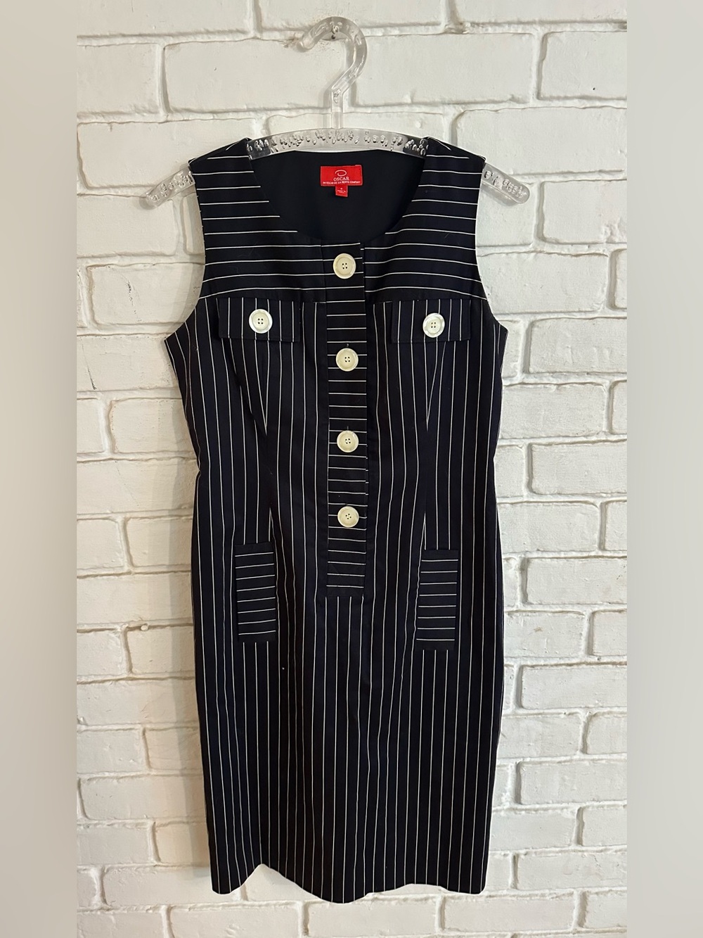 Oscar de la Renta Black and White Pinstripe Sleeveless Shift Dress Size 8